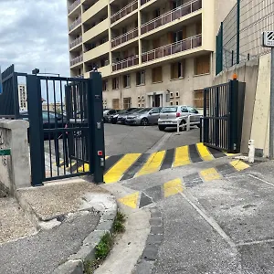 T4 A Deux Pas De La Gare St Charles Marsella