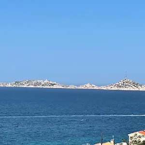 Sur La Corniche Apartment